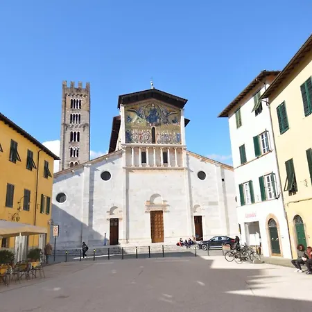 Gaia * Lucca